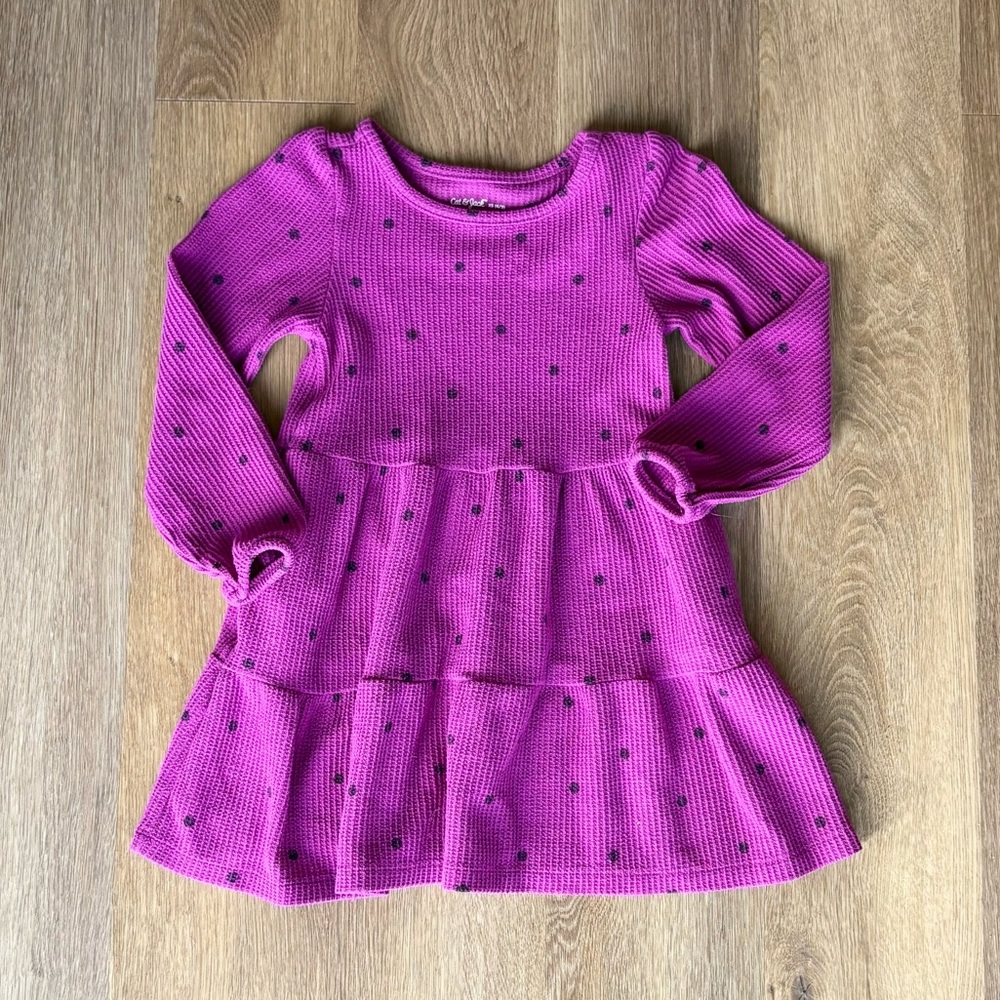 Excellent condition girls dress with pockets!!